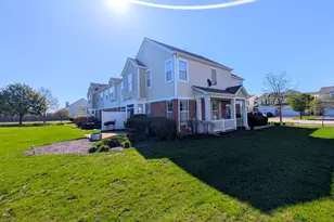 1014 Heron Cir, Joliet, IL 60431 - Photo 18