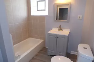 10800 S Hoxie Ave, Chicago, IL 60617 - Photo 6