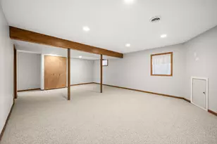 3347 Meadow Trail W, Dekalb, IL 60115 - Photo 26