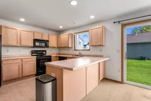 406 E Beardsley Ave, Champaign, IL 61820 - Photo 12
