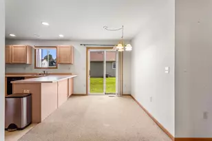 406 E Beardsley Ave, Champaign, IL 61820 - Photo 10
