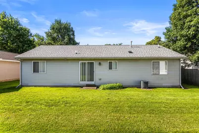 406 E Beardsley Avenue, Champaign, IL 61820 - Photo 4