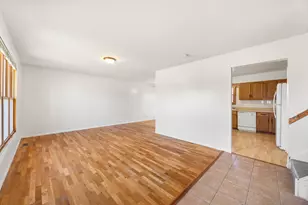 4024 W 172nd Pl, Country Club Hills, IL 60478 - Photo 4