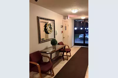 5500 Lincoln Avenue #107, Morton Grove, IL 60053 - Photo 10