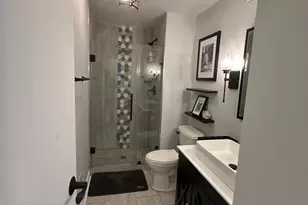 6033 N Sheridan Rd, Chicago, IL 60660 - Photo 16