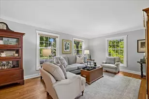 311 Hyatt Dr, Libertyville, IL 60048 - Photo 4