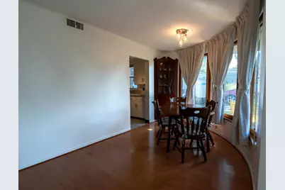1100 S Columbine Avenue, Lombard, IL 60148 - Photo 8