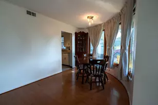 1100 S Columbine Ave, Lombard, IL 60148 - Photo 8