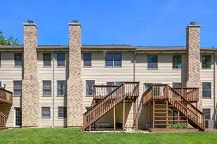 27W225 Ash Ct, Winfield, IL 60190 - Photo 20