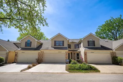 27W225 Ash Court, Winfield, IL 60190 - Photo 2