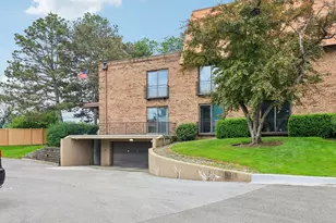 4050 Dundee Rd, Northbrook, IL 60062 - Photo 34