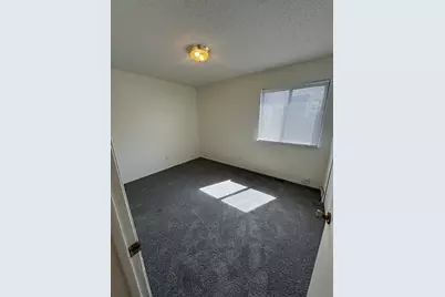 906 Pomona Drive #906, Champaign, IL 61822 - Photo 8