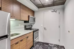 77 S Evergreen Ave, Arlington Heights, IL 60005 - Photo 22