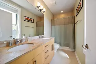 4055 N Wolcott Ave, Chicago, IL 60613 - Photo 10