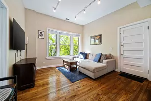 4055 N Wolcott Ave, Chicago, IL 60613 - Photo 4
