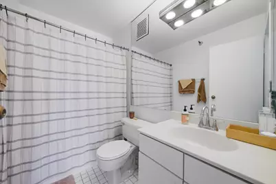 1212 N Lasalle Drive #701, Chicago, IL 60610 - Photo 12