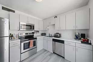 1212 N Lasalle Dr, Chicago, IL 60610 - Photo 4