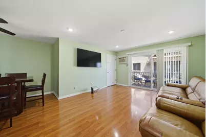 7204 W Cortland Street #205, Elmwood Park, IL 60707 - Photo 8
