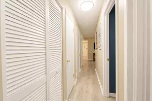 511 Broadway Ave, Mattoon, IL 61938 - Photo 16