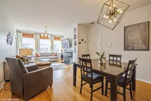 1245 N Orleans St, Chicago, IL 60610 - Photo 4