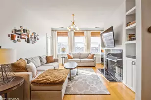 1245 N Orleans St, Chicago, IL 60610 - Photo 2