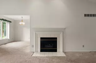 2412 Stillwater Dr, Champaign, IL 61821 - Photo 8