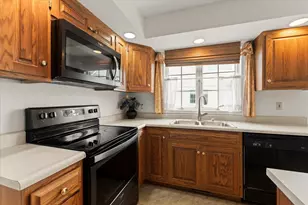 2412 Stillwater Dr, Champaign, IL 61821 - Photo 14