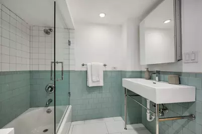 2147 N Claremont Avenue, Chicago, IL 60647 - Photo 20