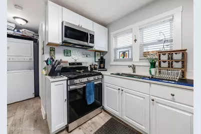 6921 W Higgins Avenue, Chicago, IL 60656 - Photo 12