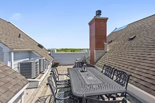 2004 Patriot Blvd, Glenview, IL 60026 - Photo 18
