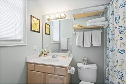 2004 Patriot Boulevard, Glenview, IL 60026 - Photo 16