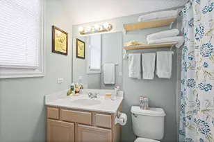 2004 Patriot Blvd, Glenview, IL 60026 - Photo 16