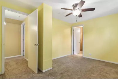 409 Hubbard Avenue, Elgin, IL 60123 - Photo 26