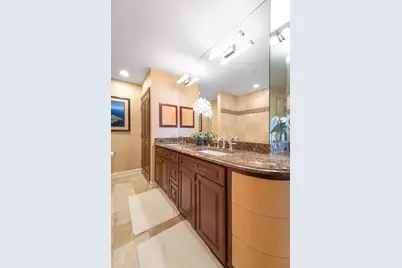 100 E 14th Street #2201, Chicago, IL 60605 - Photo 14
