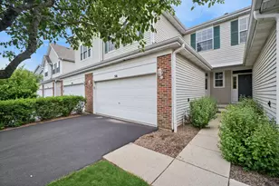 516 King Ave, East Dundee, IL 60118 - Photo 4