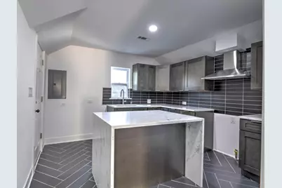 339 S Joliet Street, Joliet, IL 60436 - Photo 10