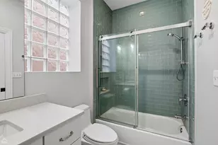 1752 W Erie St, Chicago, IL 60622 - Photo 26