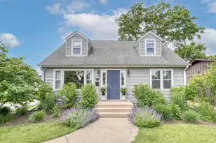 624 N Lincoln Ave, Geneva, IL 60134 - Photo 1