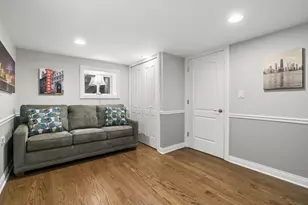 5305 W Addison St, Chicago, IL 60641 - Photo 32