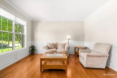 390 Bloomfield Circle E, Oswego, IL 60543 - Photo 4