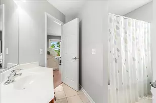 390 Bloomfield Cir E, Oswego, IL 60543 - Photo 20