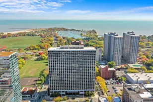 4343 N Clarendon Ave, Chicago, IL 60613 - Photo 1