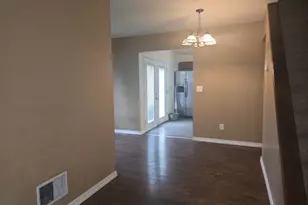 303 N Washington, Carthage, IL 62321 - Photo 6