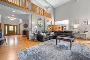 43W211 Tall Pines Rd, Elgin, IL 60124 - Photo 14