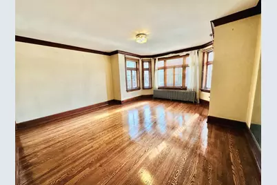 6733 S Maplewood Avenue, Chicago, IL 60629 - Photo 2