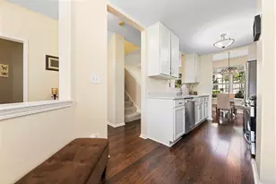 2950 Rutland Cir, Naperville, IL 60564 - Photo 12