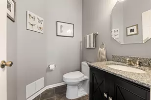 2950 Rutland Cir, Naperville, IL 60564 - Photo 14