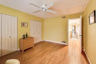 11515 Burr Oak Ln, Burr Ridge, IL 60527 - Photo 34