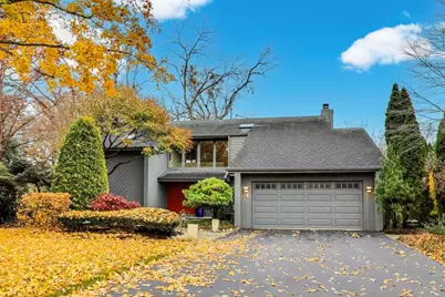11515 Burr Oak Lane, Burr Ridge, IL 60527 - Photo 2