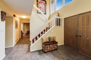 11515 Burr Oak Ln, Burr Ridge, IL 60527 - Photo 4
